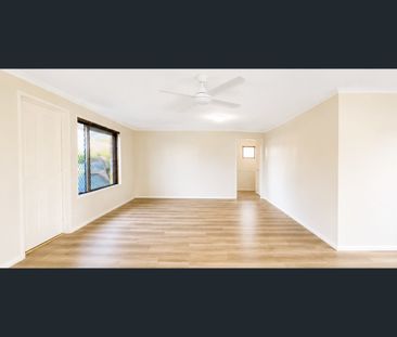 Modern and Spacious Buderim unit! - Photo 1