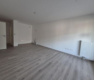 Location Appartement 2 pièces 46m² VILLENEUVE D ASCQ 59650 - Photo 1