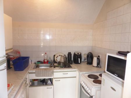 1 bedroom apartment to rent - Photo 4