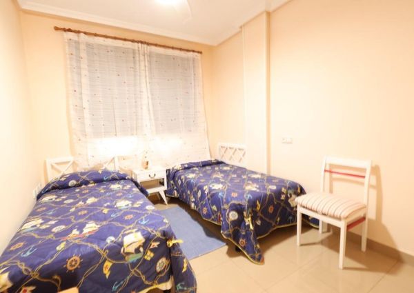 Apartamento en Lomas de Cabo Roig. Temporada baja.