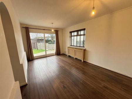 South Avenue - Photo 4