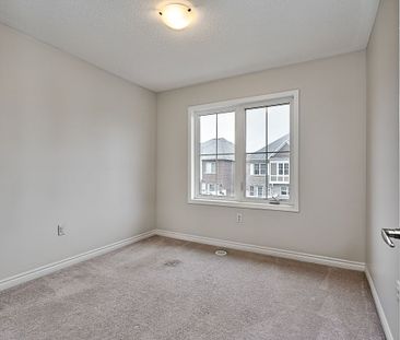 For Lease - 530 Allport Gate, Milton, Ontario - Photo 4