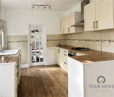 3 bedroom terraced house to rent - Photo 4