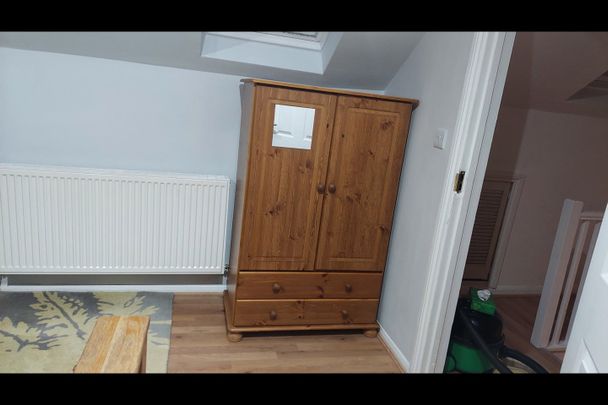 Room in a Shared House, Gordon Road Ilford, IG1 - Photo 1