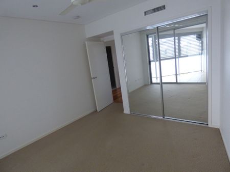 KAWANA ISLAND PENTOUSE IN POPULAR ST KITTS COMPLEX - available 27/02/2026 - Photo 3