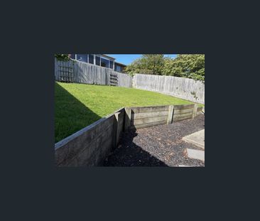 Low Maintenance Home in Central Location! - Photo 4