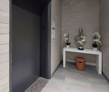 1420 Rue Crescent, Montréal, QC - Photo 2