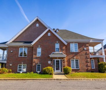 Appartement à louer - Laval (Chomedey) (Carrefour Saint-Martin) - Photo 1