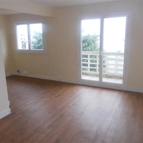 Location Appartement 3 pièces 51m² PALAISEAU 91120 - Photo 1