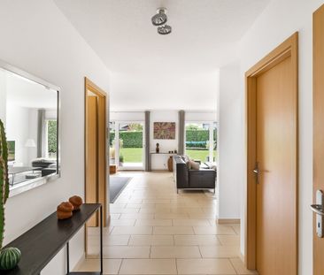 Belle villa jumelle moderne de 6 pièces - Photo 1