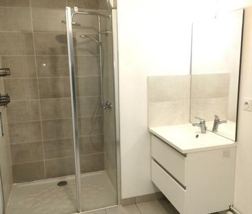 T2 METRO GAIETE - Photo 1