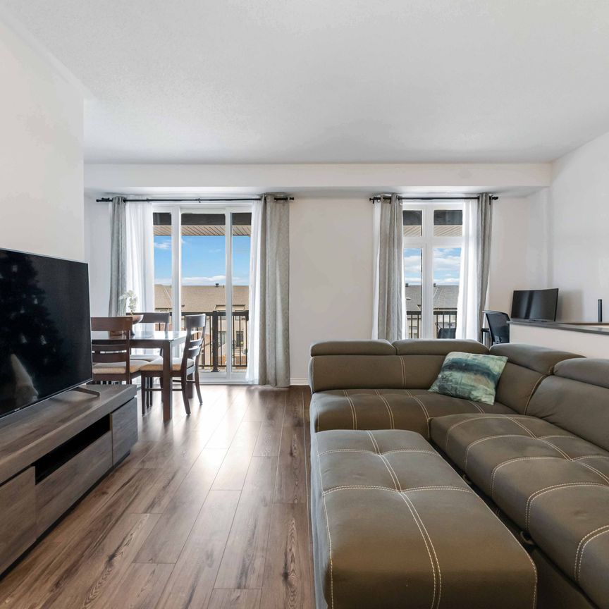 For Lease - 40D Jaguar Private, Kanata, Ontario - Photo 1