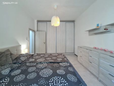 Pronájem bytu 2+1 59 m² - Photo 4