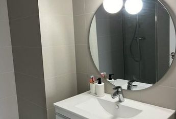 valencia, Valencian Community 46013