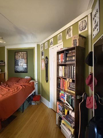 343 Elgin Street - B - Photo 2