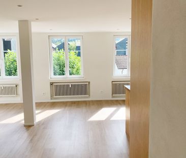 Gemütliche 2.5-Zimmer Wohnung - Photo 2