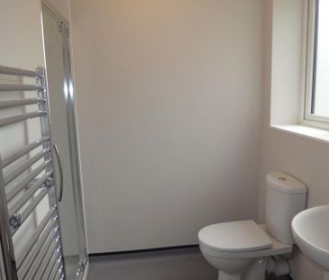 Studio to rent - Photo 6