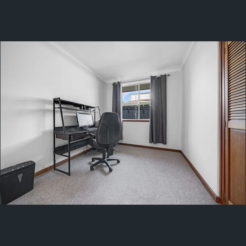 3 Darwinia Pl, Greenwood, WA 6024 - Photo 1