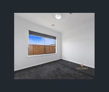 Beautiful 4-Bedroom Home with Premium Finishes in Prime Tarneit Loc... - Photo 4