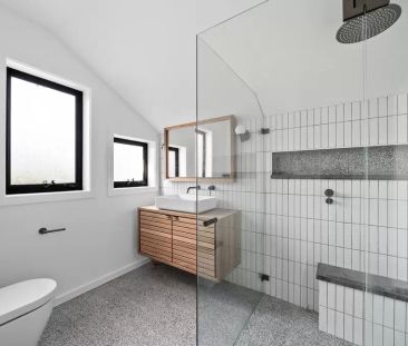 Refined townhouse living - Photo 5