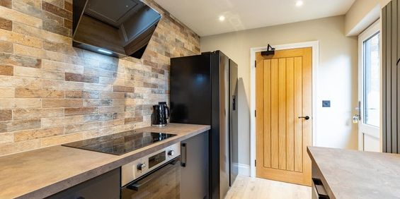 Stunning rooms in central house share Room 4 - Photo 3