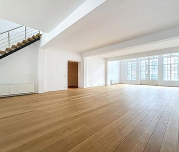 Magnifique appt style loft +- 345m² / Châtelain - Foto 2