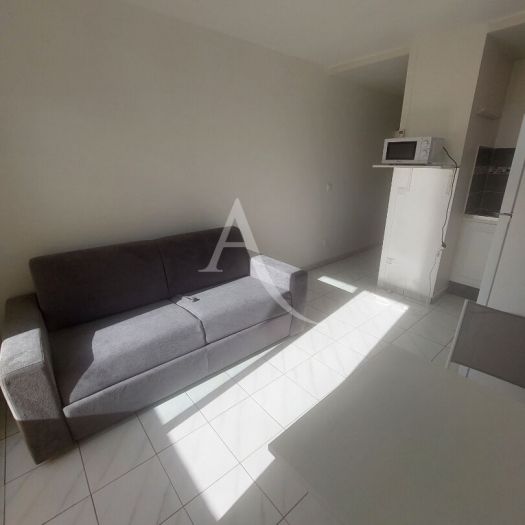 Location Appartement 18.78m² 1 pièce Fort de france - Photo 1