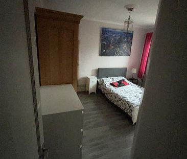 Room 1, West Lane, Bermondsey, London SE16 - Photo 6