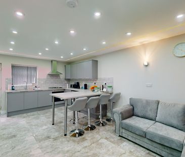 1 Birkdale Grove Selly Oak - Photo 4