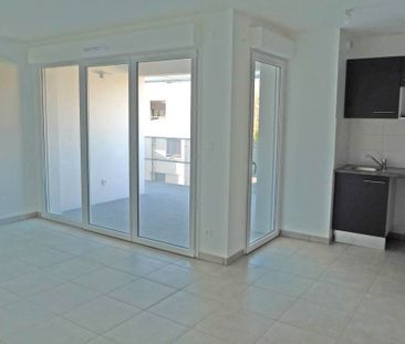 Location Appartement 2 pièces 43m² TOULOUSE 31200 - Photo 3