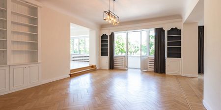 Appartement te huur in Brussel voor € 3.600 met 4 slaapkamers - Photo 4