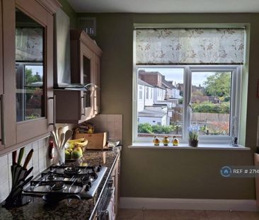 2 bedroom maisonette to rent - Photo 5