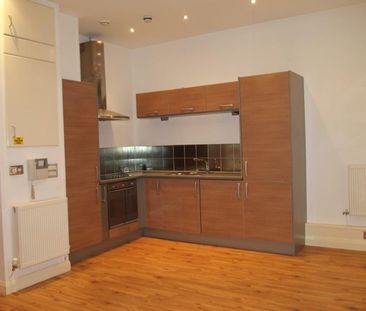 1 bedroom duplex to rent - Photo 3