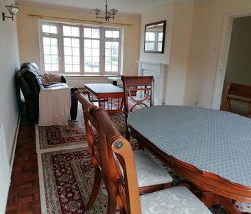 3 bedroom semi-detached house to rent - Photo 2