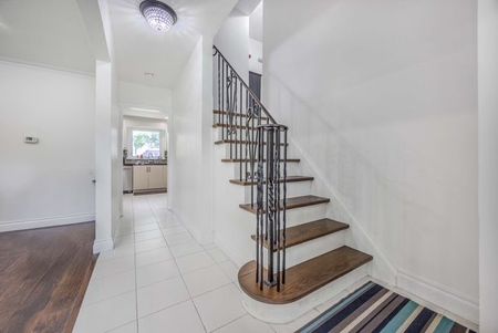 For Lease - 109 Botfield Avenue, Toronto, Ontario - Photo 4