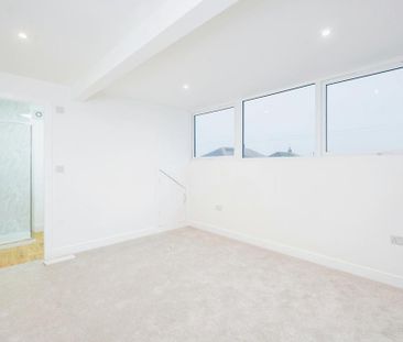3 bedroom bungalow to rent - Photo 1