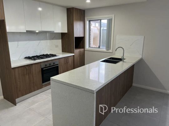 “5 Nalah Glade Riverstone” - Photo 1