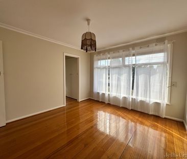 14 Dianne Street, Bundoora - Photo 1