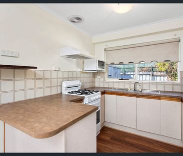 Spacious 2-Bed Unit for Rent - Photo 6