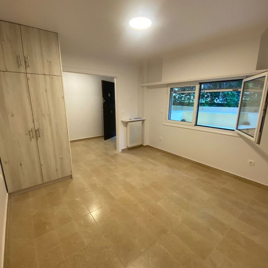 Studio/Γκαρσονιέρα για ενοικίαση - Κολωνάκι - Λυκαβηττός, - Φωτογραφία 1