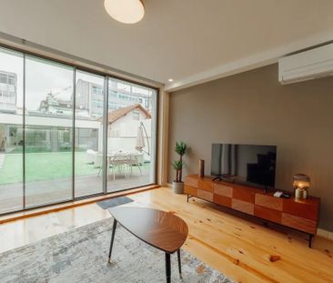 Rua 1.º de Maio, Vila Nova de Gaia, Porto 4430-999 - Photo 4