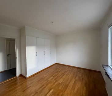 Tursagatan 32 – 3 rok (lgh 1102) - Photo 3