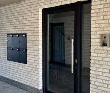 Appartement te huur in Sint-Eloois-Vijve voor € 1.000 met 3 slaapka... - Photo 1