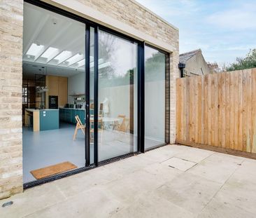 A superb house available to rent on Clapham Manor Street, SW4. - Photo 6