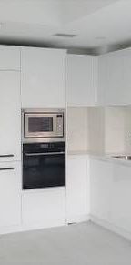 2br Brand new A/C unit on the 2nd Floor PARKING INCLUDED! (GEMINI) - Photo 1