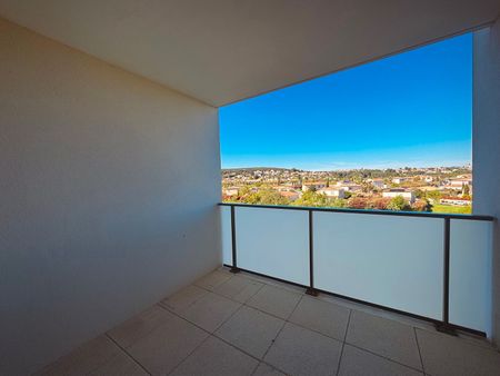 Apartment - Photo 4