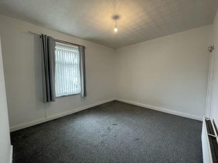 Victoria Road, Keighley - Photo 3