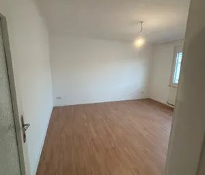 Frisch sanierte 2-Zimmer-Wohnung mit 62 m² in 1230 Wien - ab sofort... - Foto 3