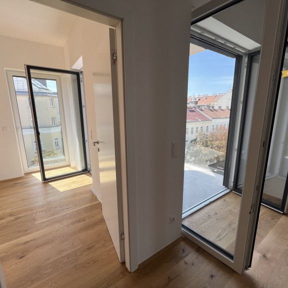 *Superprojekt: ''Über den Baumwipfeln" TOP 45 & SONNIGE 3 Zimmer + Küche + ZWEI TRAUMHAFTEN WEST-LOGGIEN - Foto 1