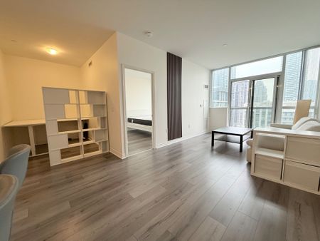 For Lease - 349 Rathburn Road Unit# Ph208, Mississauga, Ontario - Photo 3